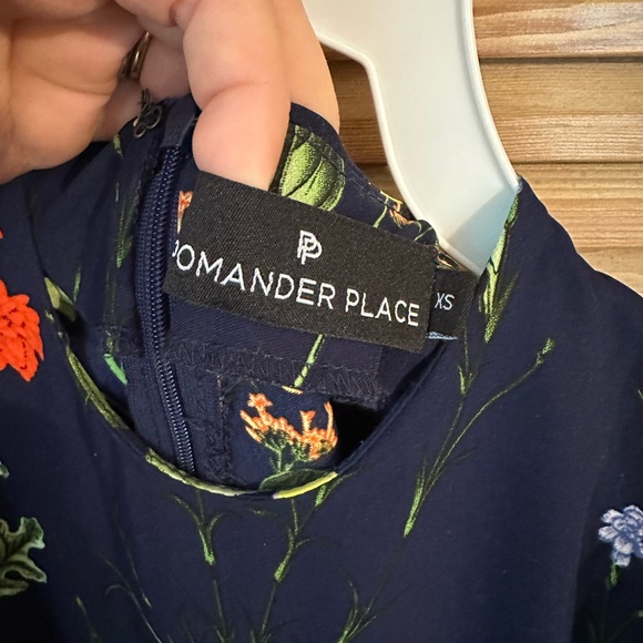 COPY - Tuckernuck Pomander Place Spencer Wildflower Swing Mini Dress Navy Blue … - Picture 3 of 3